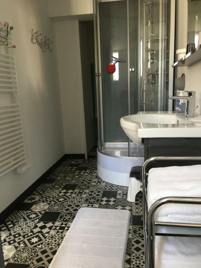 Le Clemenceau Apartment เปโรนน์ ภายนอก รูปภาพ